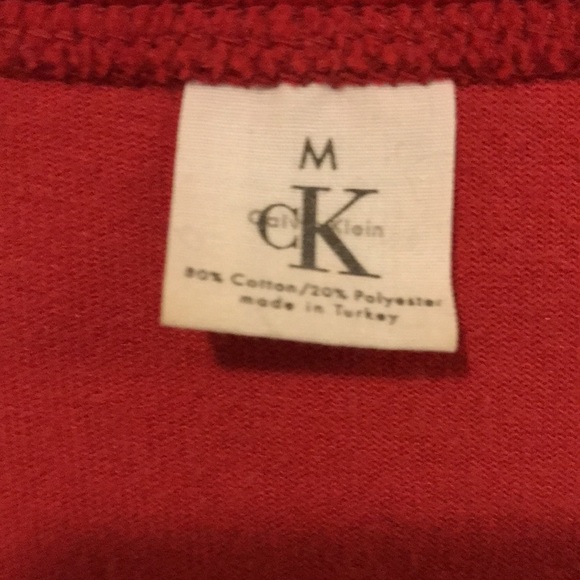 💋CALVIN KLEIN VELVET RED DRESS SIZE MED EXCELLENT CONDITION! VERY SOFT! NWT - Picture 2 of 4